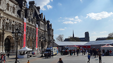 Gilead a soutenu les opérations de dépistage de l’hépatite C et du VIH au sein du « Village Santé, Secours et Vous » sur le parvis de l’Hôtel de Ville à Paris en mars 2019.